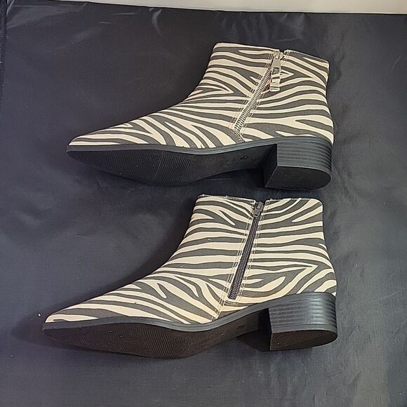 BRAND NEW WORTHINGTON WOMEN'S BROOKDALE BLOCK HEEL BOOTIES - Picture 6 of 14